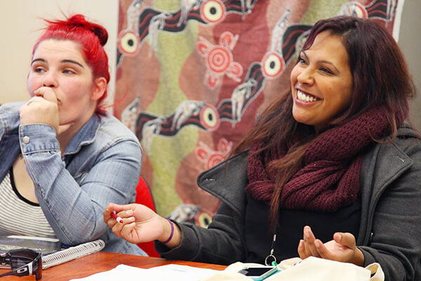 1706_ask_izzy_tech_helps_young_ppl_2.jpg 1706_ask_izzy_tech_helps_young_ppl_2.jpg