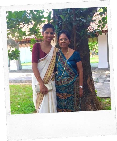 Photo of Poorni and her mother